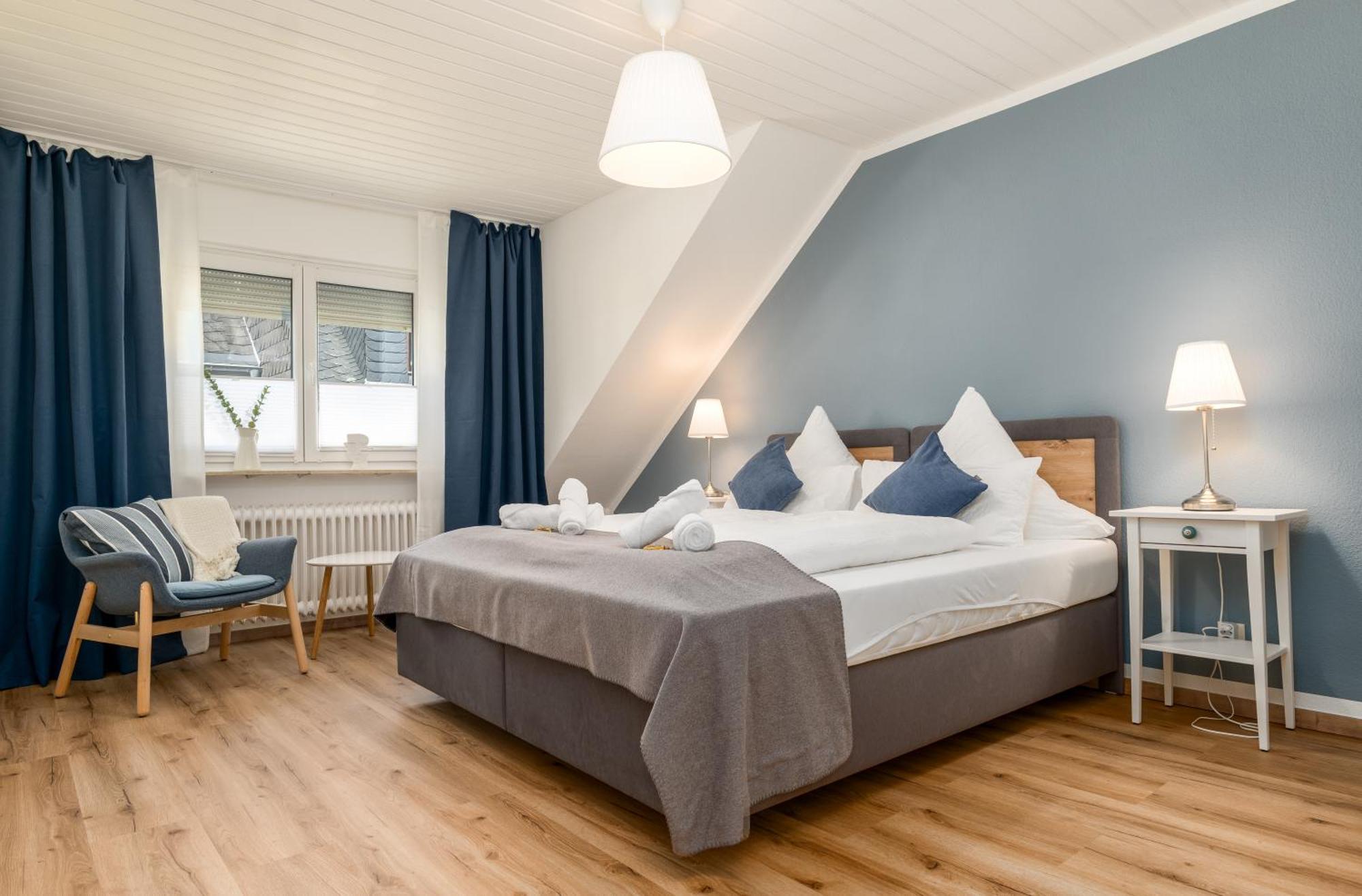 Riesling Appartement For 2 - 4 People - Billiards - Balcony With Mosel View - Parking - Wine Barrel Bar - Fully Equipped Kitchen - Netflix - Waiputv - 3 Km From Cochem Klotten Eksteriør billede